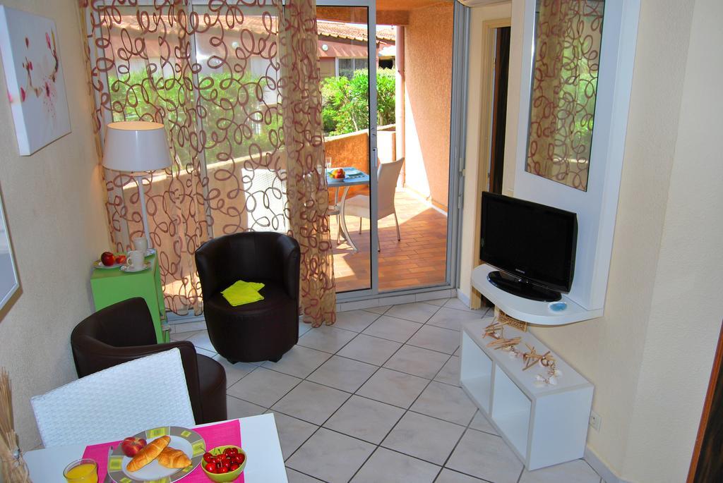 סן סיפריאן Lagrange Grand Bleu Vacances - Residence Les Jardins De Neptune מראה חיצוני תמונה